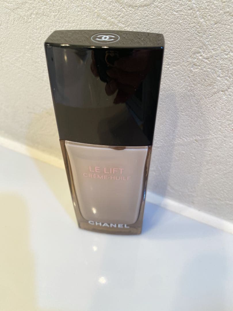 シャネル　ルリフトクレームユイル