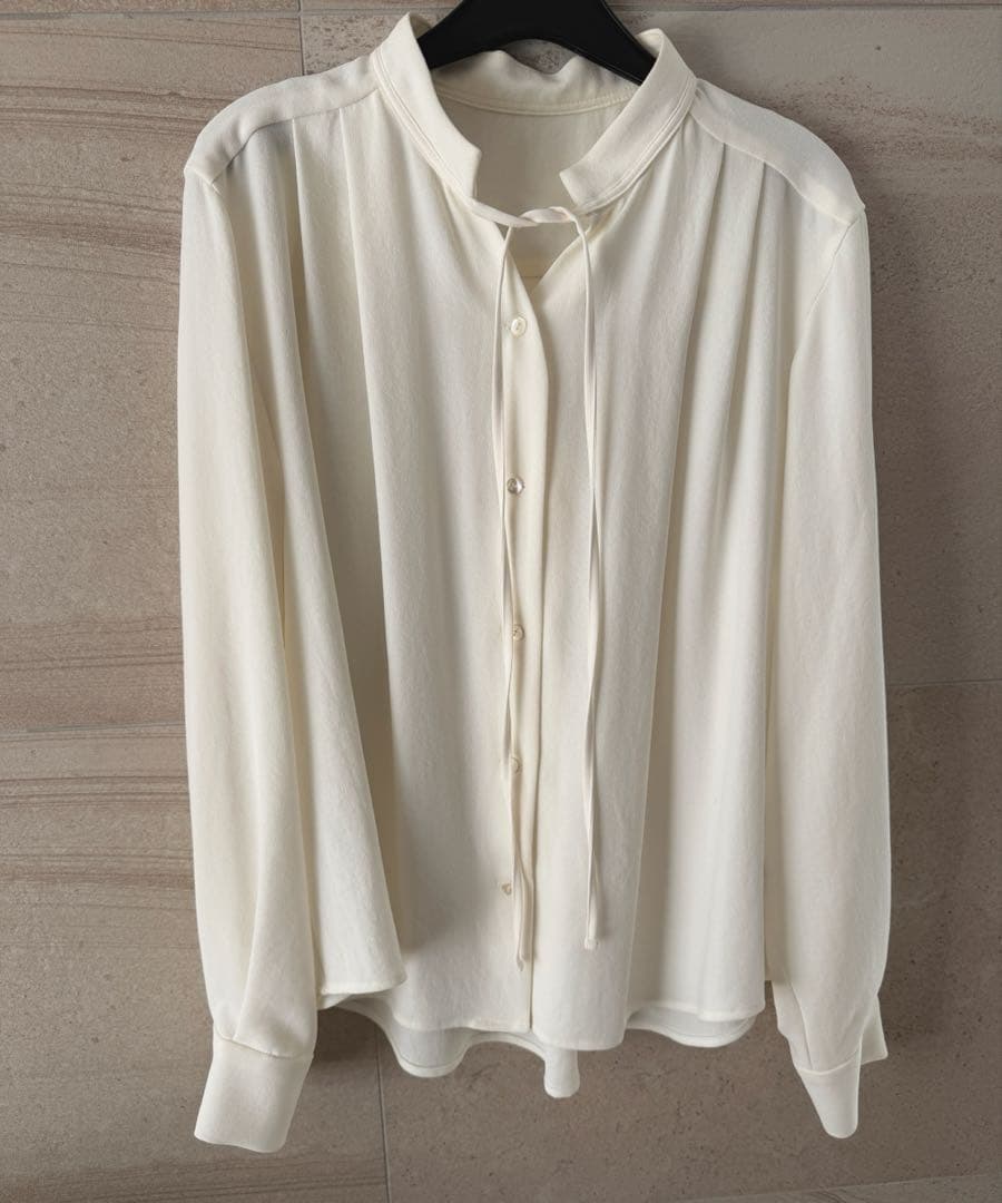 新品 soeju ソージュ ジョーゼットリボンブラウス