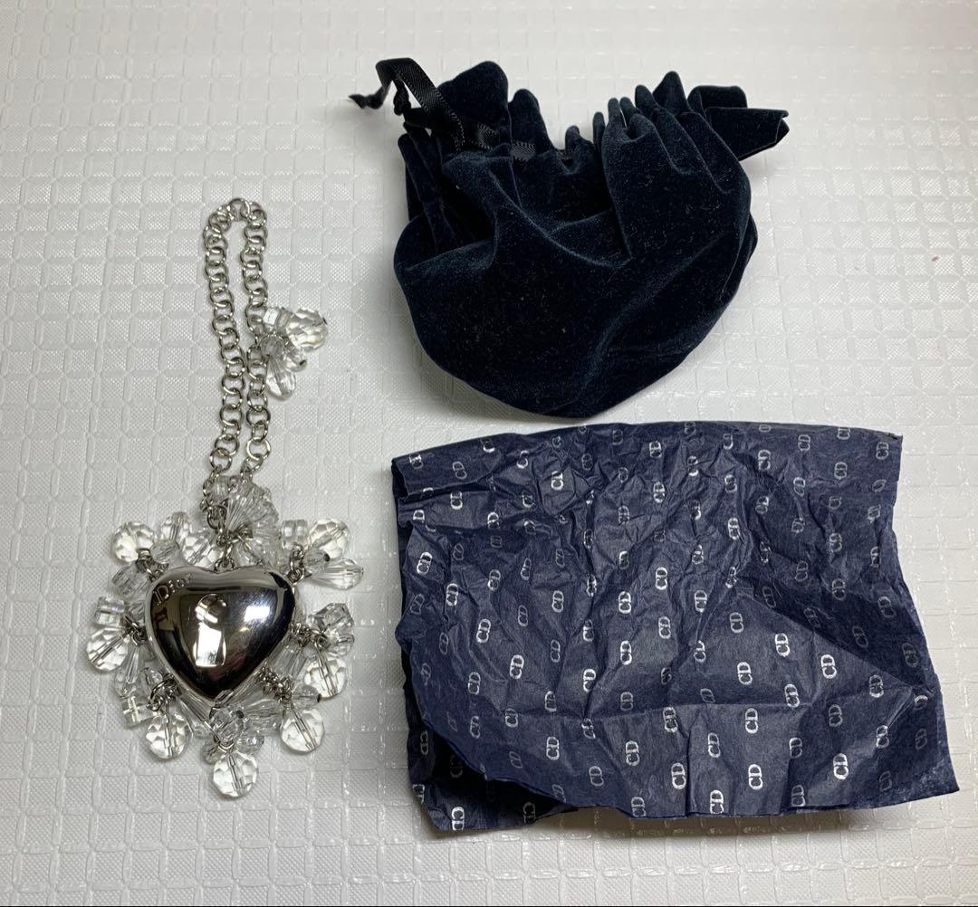 【未使用品】Christian Dior プリティ チャーム 001 ハート