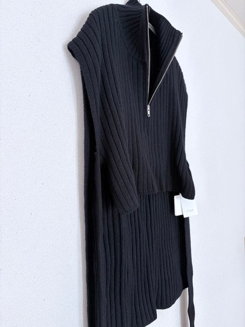 期間限定　値引き！　ETRE TOKYO ハーフジップタートルニットベスト