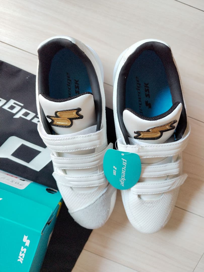 SSKプロエッジMC-VW ホワイト×ホワイト27.0　　Pカバー付