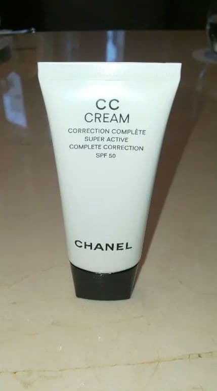 CHANEL CCクリーム N21 SPF 50 30ml