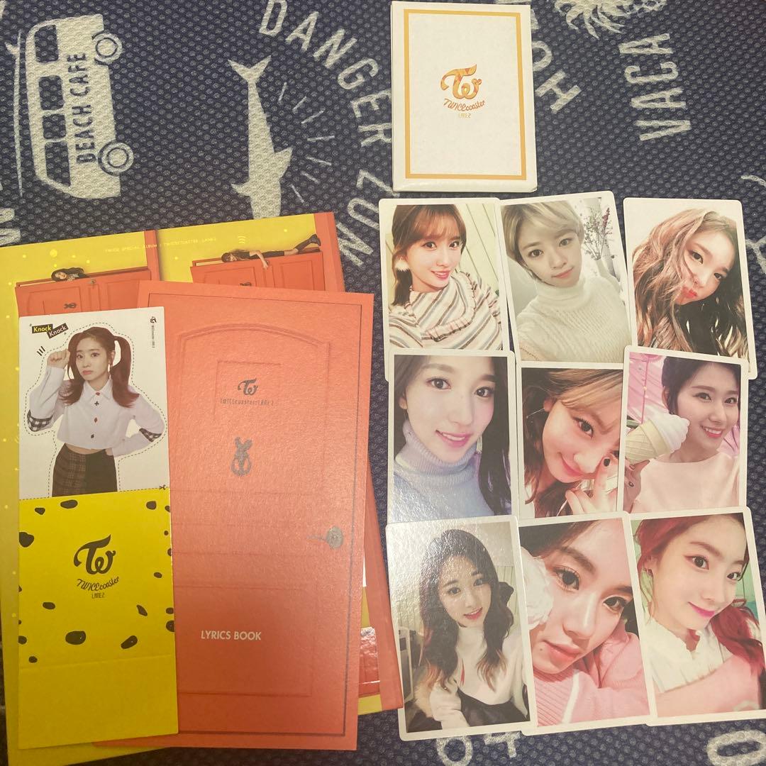 TWICE アルバム まとめ売り　トレカ120枚ほど付き　アルバム15枚