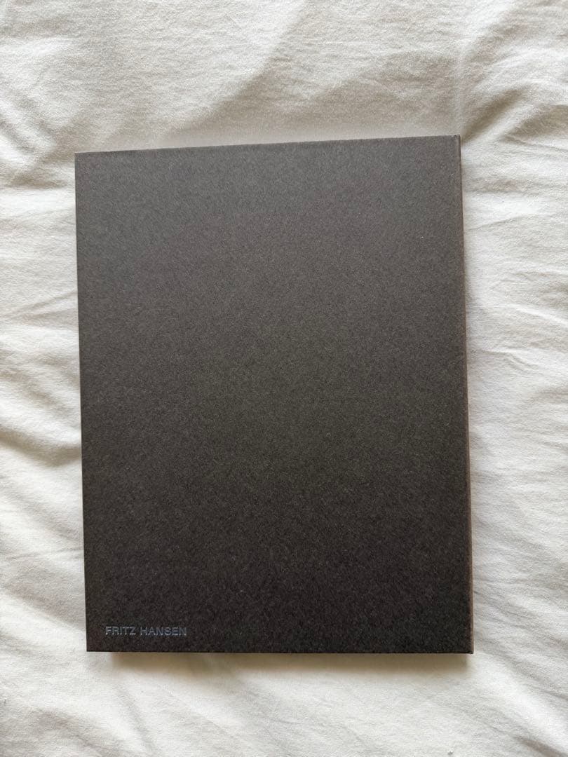 新品　ポール・ケアホルム　共鳴する日本の美意識　フリッツハンセン