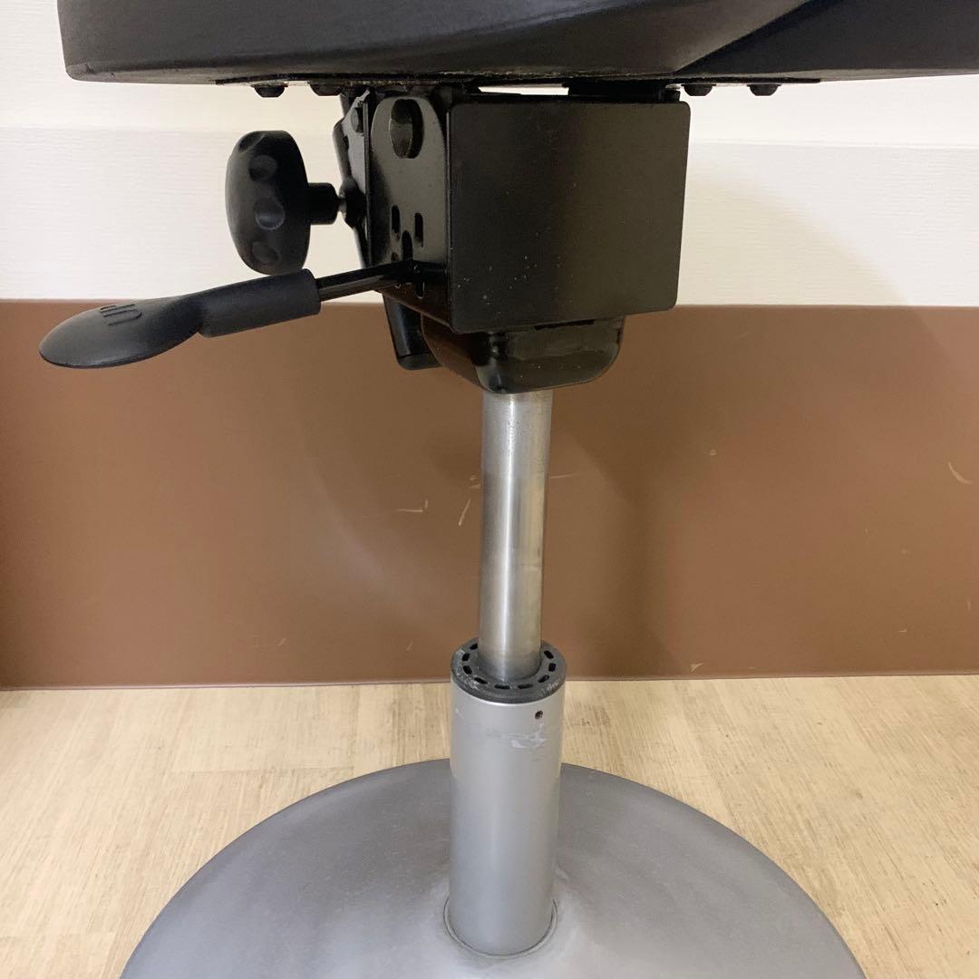 アーユルチェア ルナ 丸ベース 骨盤矯正 腰痛対策 椅子