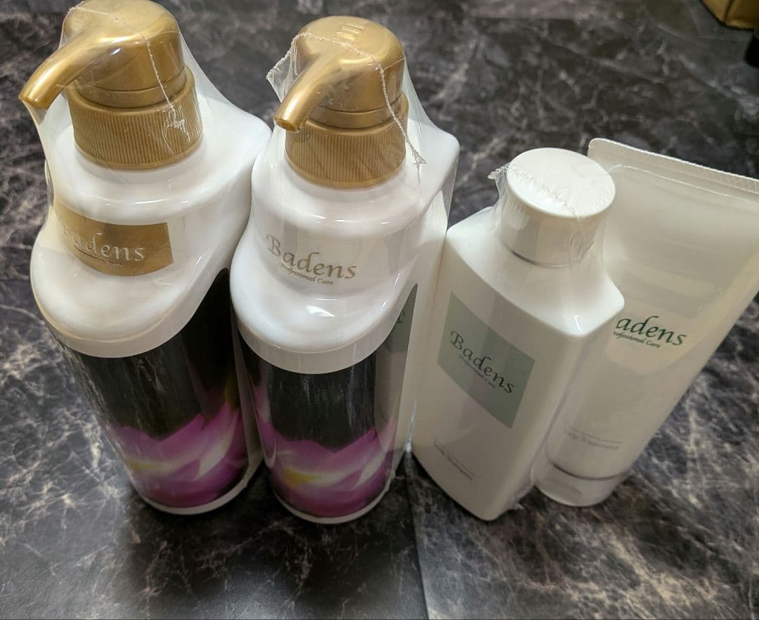 【新品】バーデンス シャンプー&トリートメント アジアンフラワー 計4本