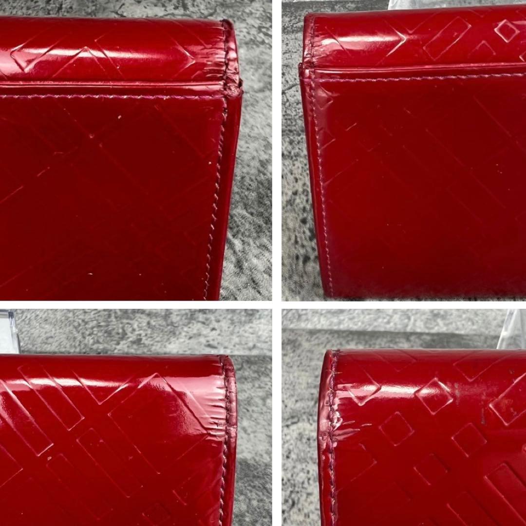 BURBERRY パテントレザー 型押し 二つ折り長財布 レッド