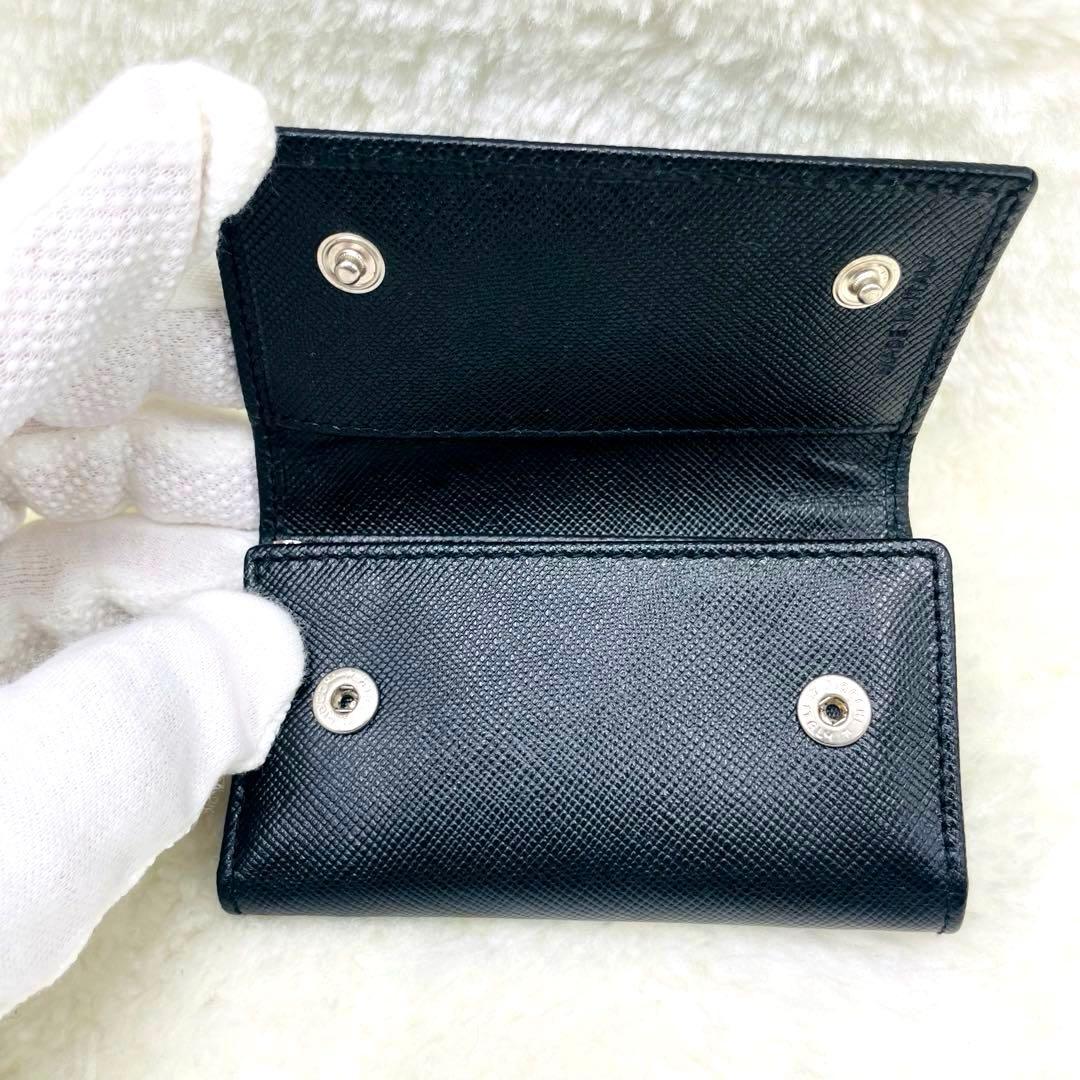 極美品 PRADA 6連 キーケース 三角ロゴ サフィアーノ ブラック 付属品有