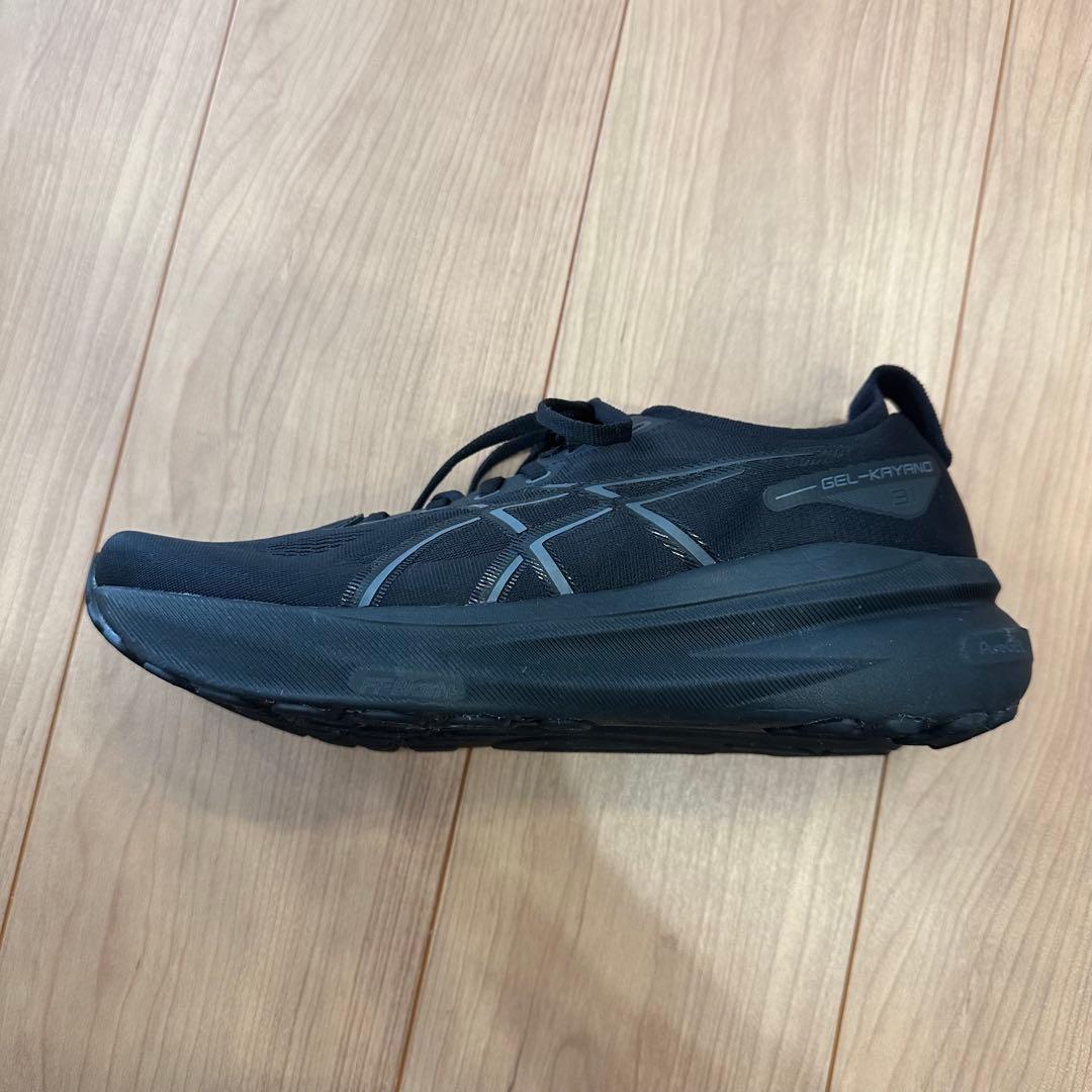 【値下げ中】ASICS GEL-KAYANO 31 ブラック ランニングシューズ