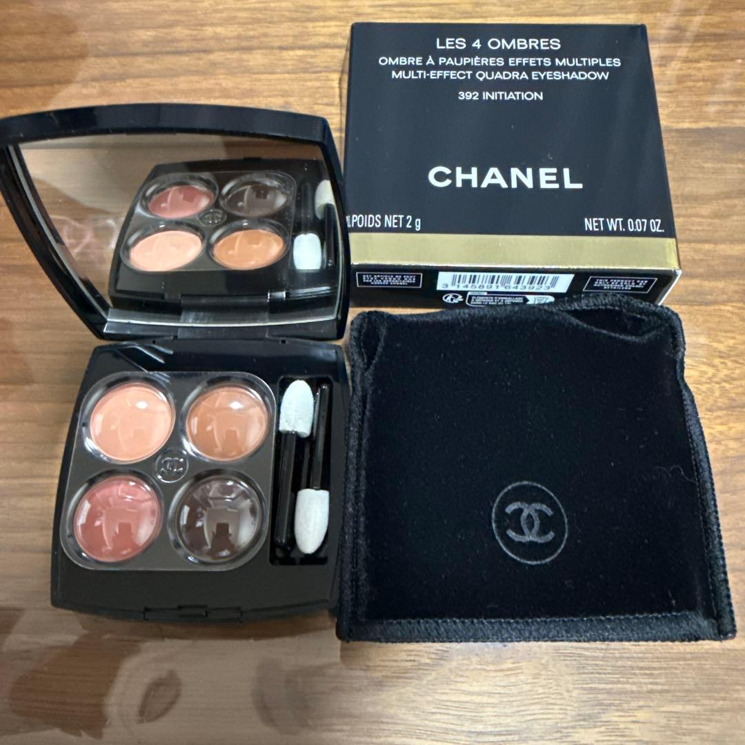 シャネル　レ　キャトル　オンブル　392 イニシアシオン　アイシャドウ【新品】