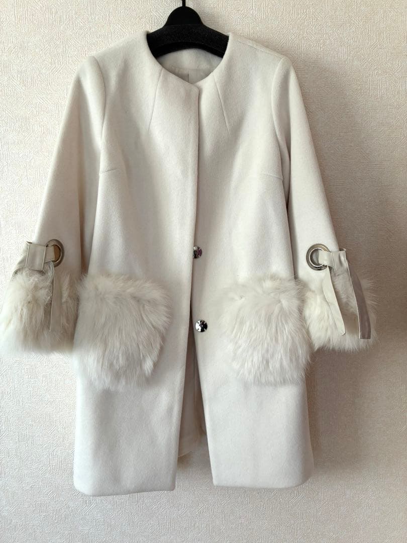 新品　ヤマダヤ　FENNELフォックスファーコート　リアルファー定価53000円