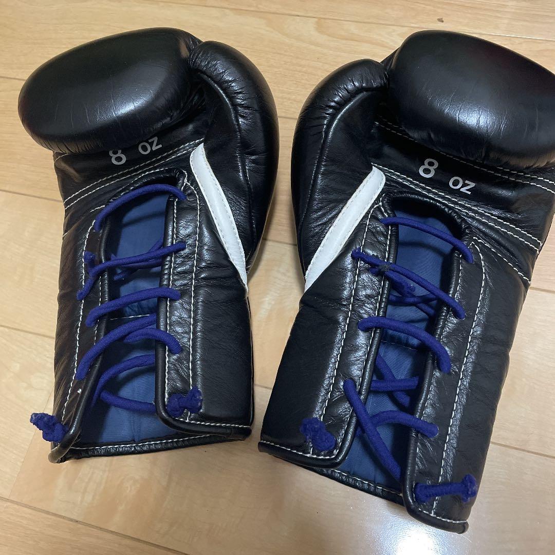 poorウイニングの8オンスグローブ