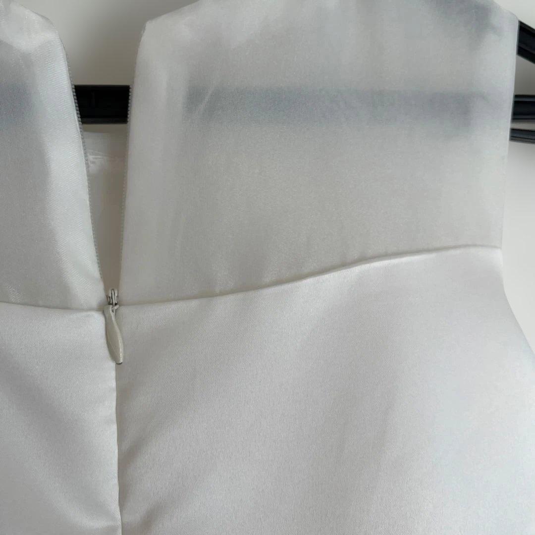 ドレスコパール、レース装飾付きピンクドレス