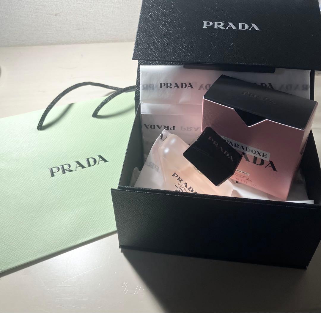 PRADA PARADOXE ヘアミスト 30mlギフトボックス付き