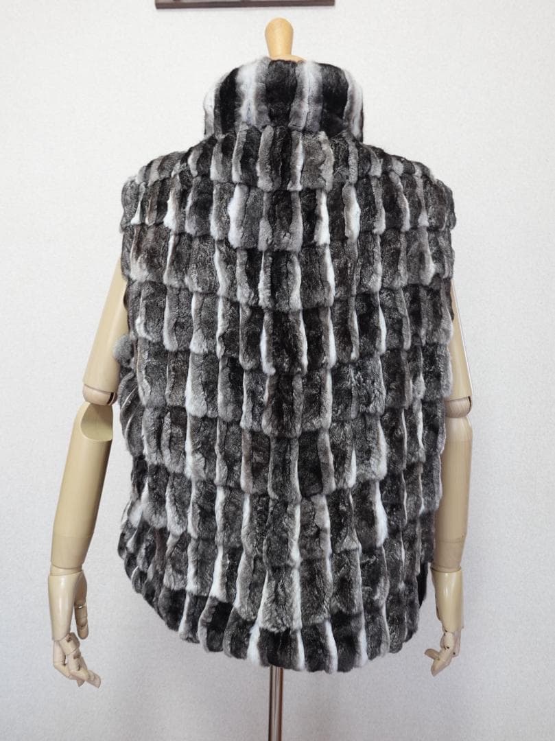 新品同様☆３L　VIOLETA　ファー　ベスト　ラビット系　ビオレッタ