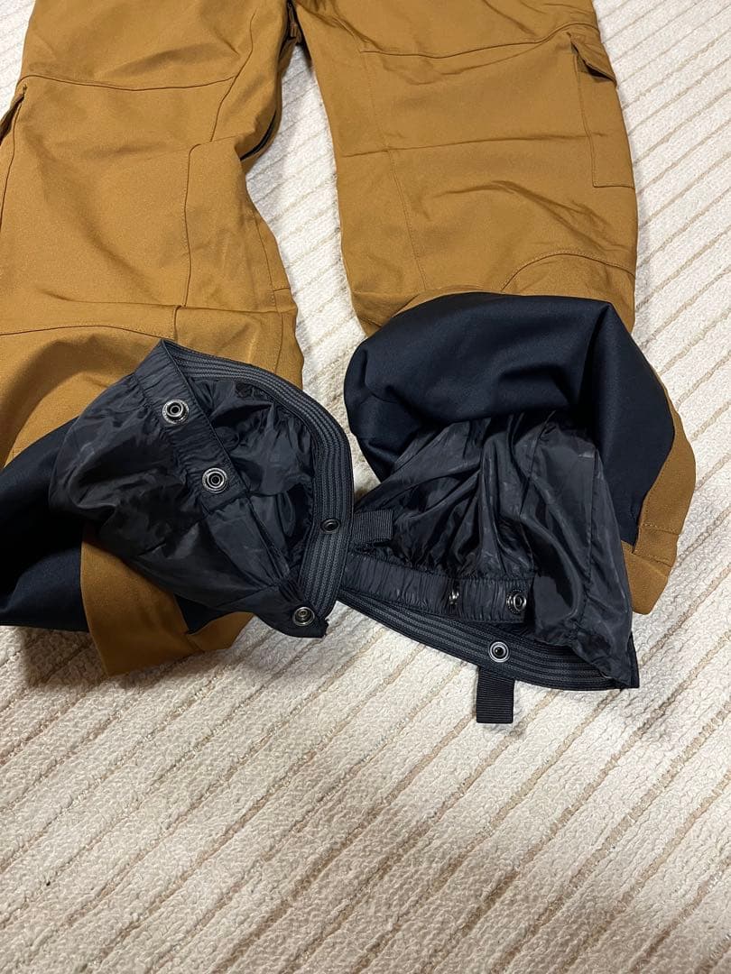 VOLCOM スノーボード　フード付きスウェットウェア　Ｌサイズセット