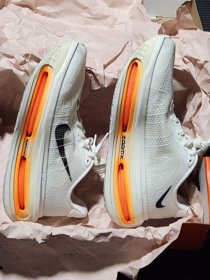 だ*る様 Vomero Premium ナイキ ボメロ プレミアム 25.0cm