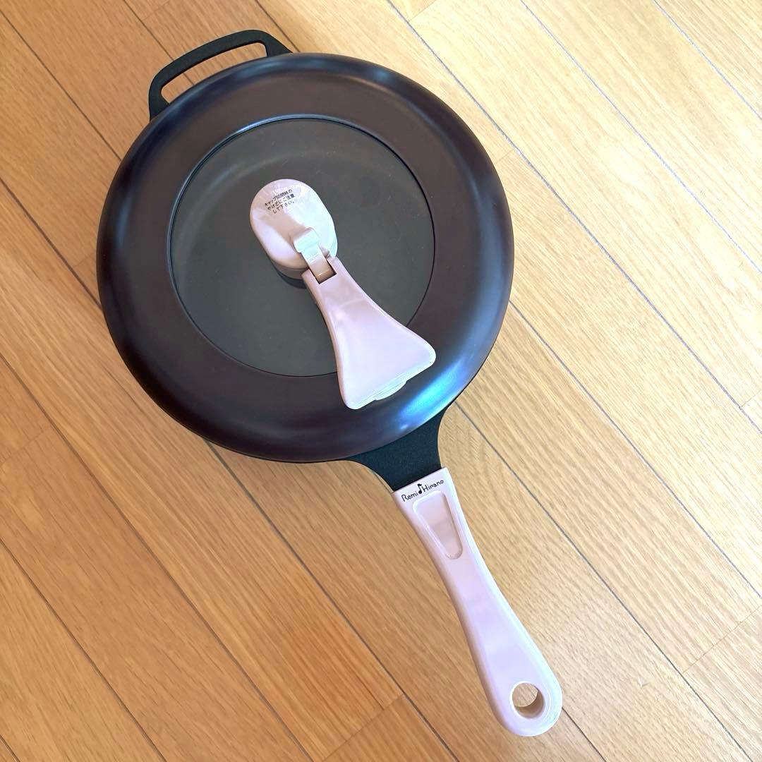 レミパン　ガラス蓋付き