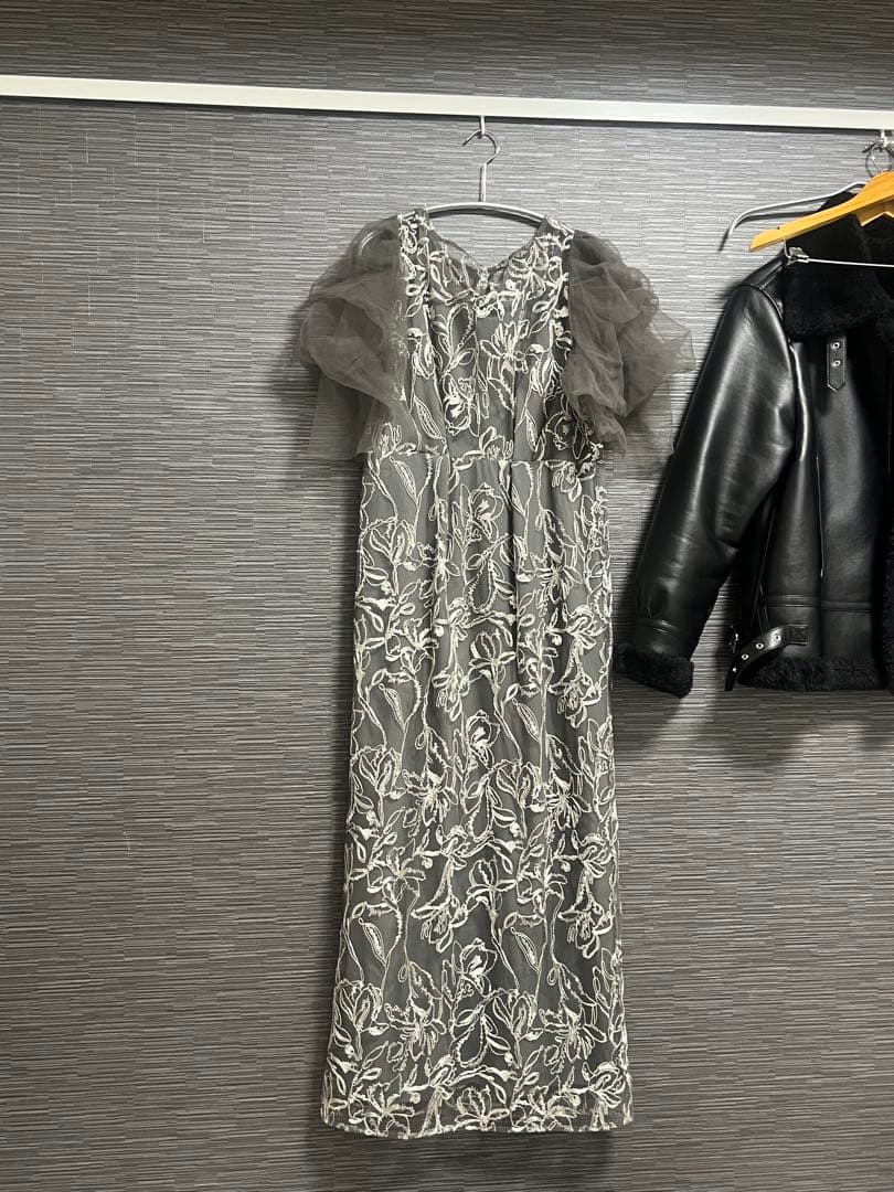 kana 刺繍レース チュールスリーブ パーティードレス　オケージョンドレス