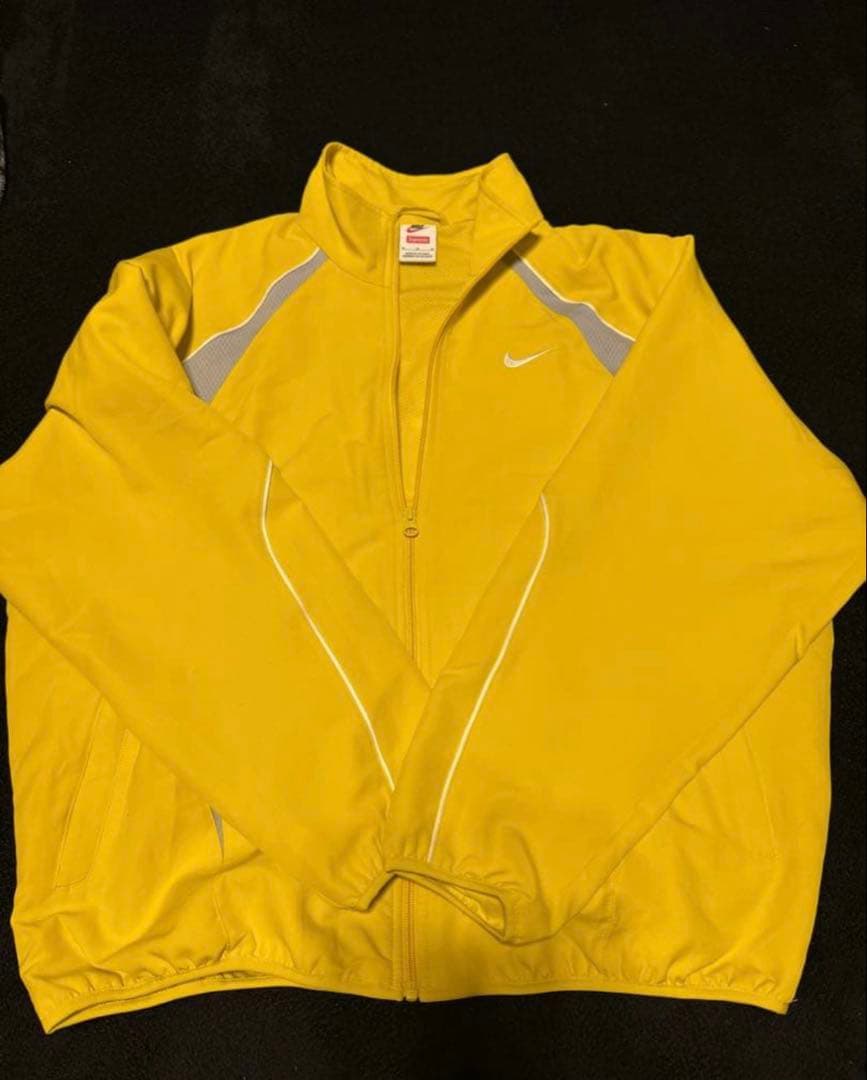 Nike ×supreme ナイロンジャケット かつきくん着用‼️即日発送‼️