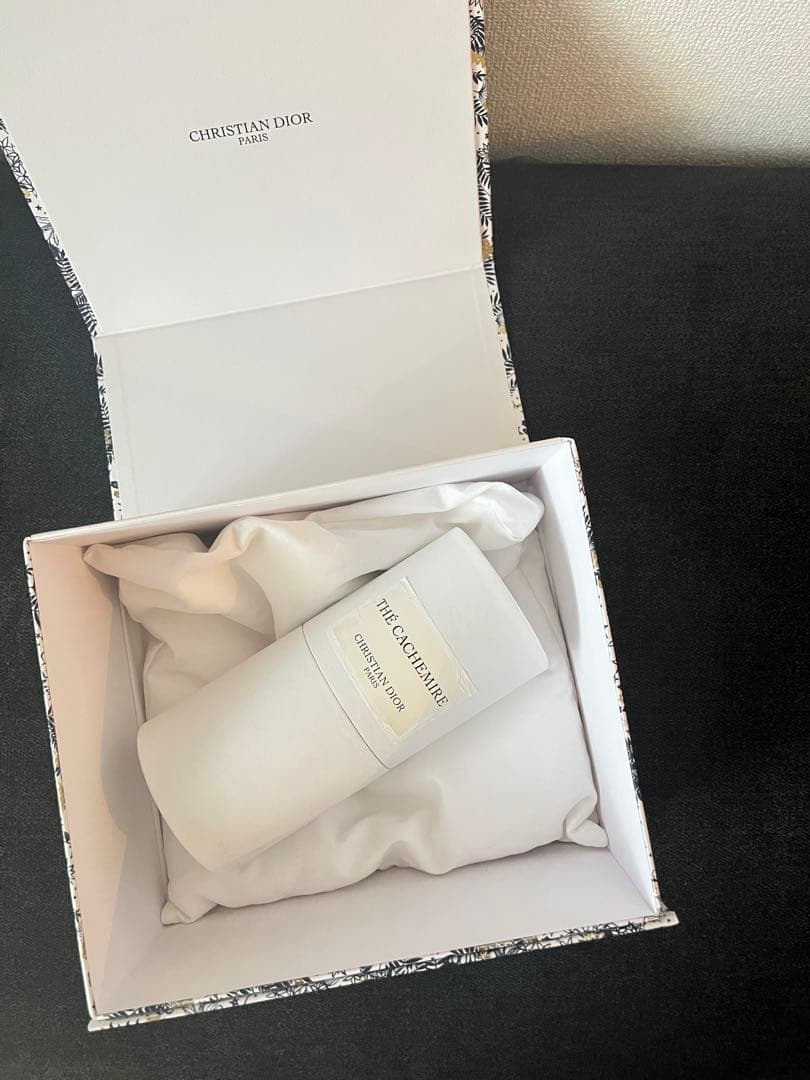 メゾン　クリスチャン　ディオール　テ・カシミア　オードパルファン