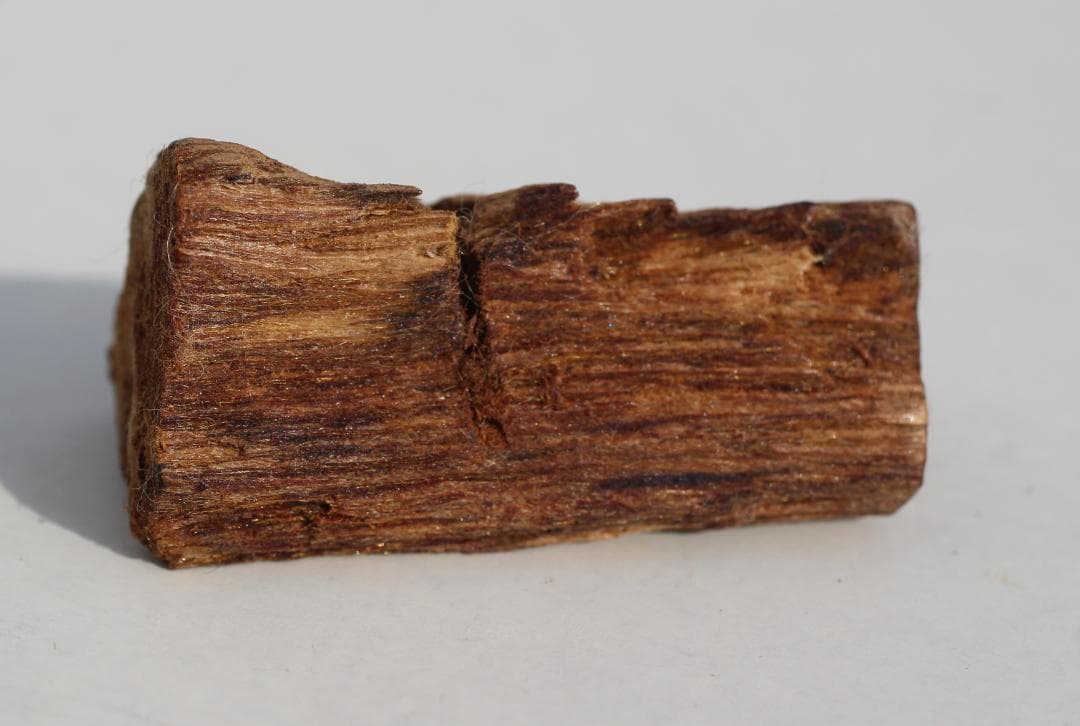 香木 約2.7g 伽羅 お香 沈香奇南 奇楠