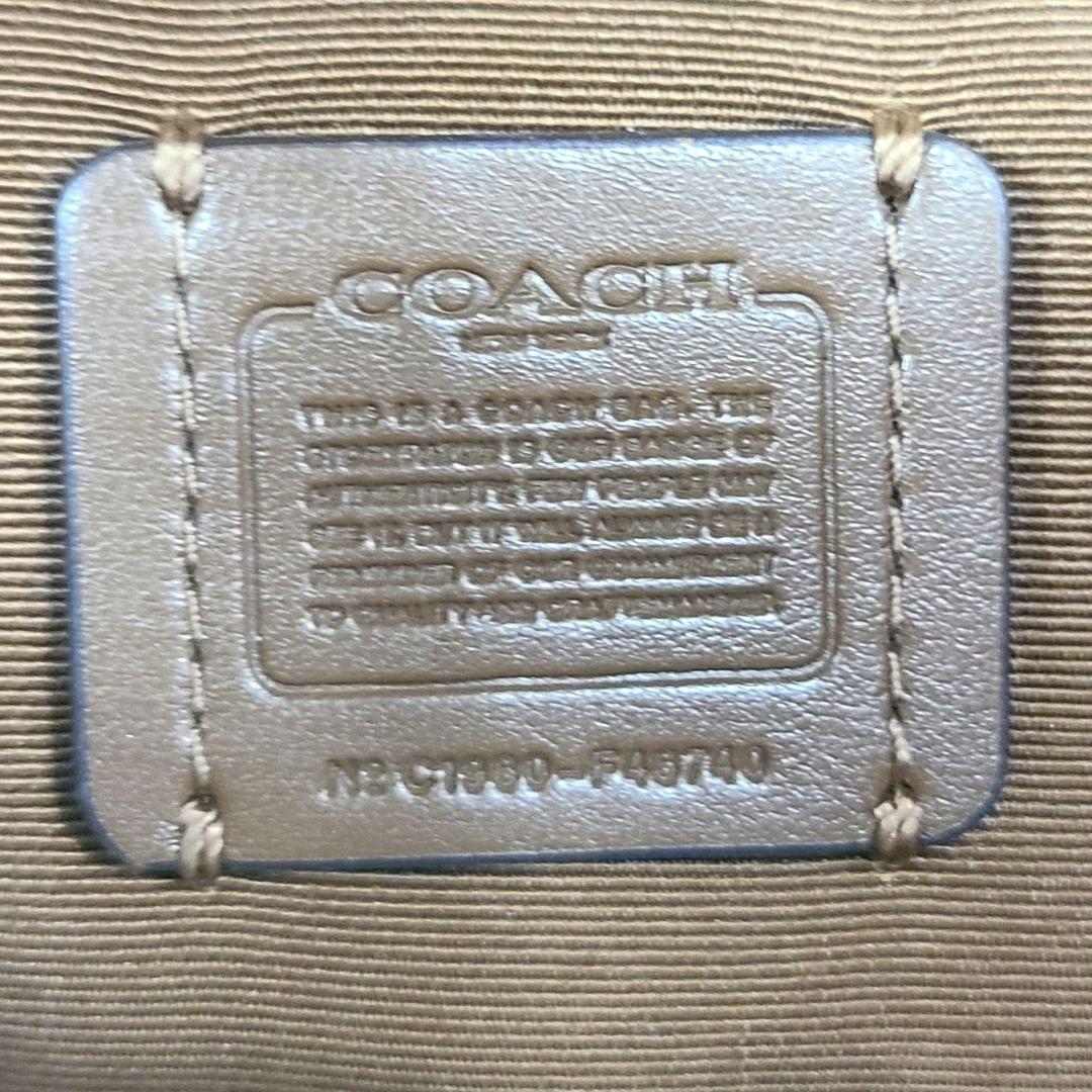 【美品】　コーチ　 ボディバッグ　PVC　シグネチャー　 ベージュ