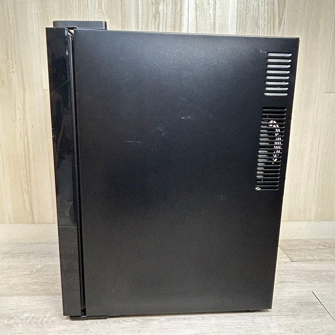 【送料無料】BESTEK 35L ワインセラー 12本収納可能