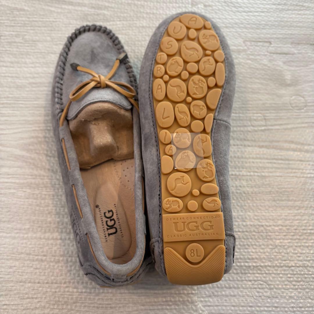 【新品未使用】UGG グレー モカシン サイズ8L