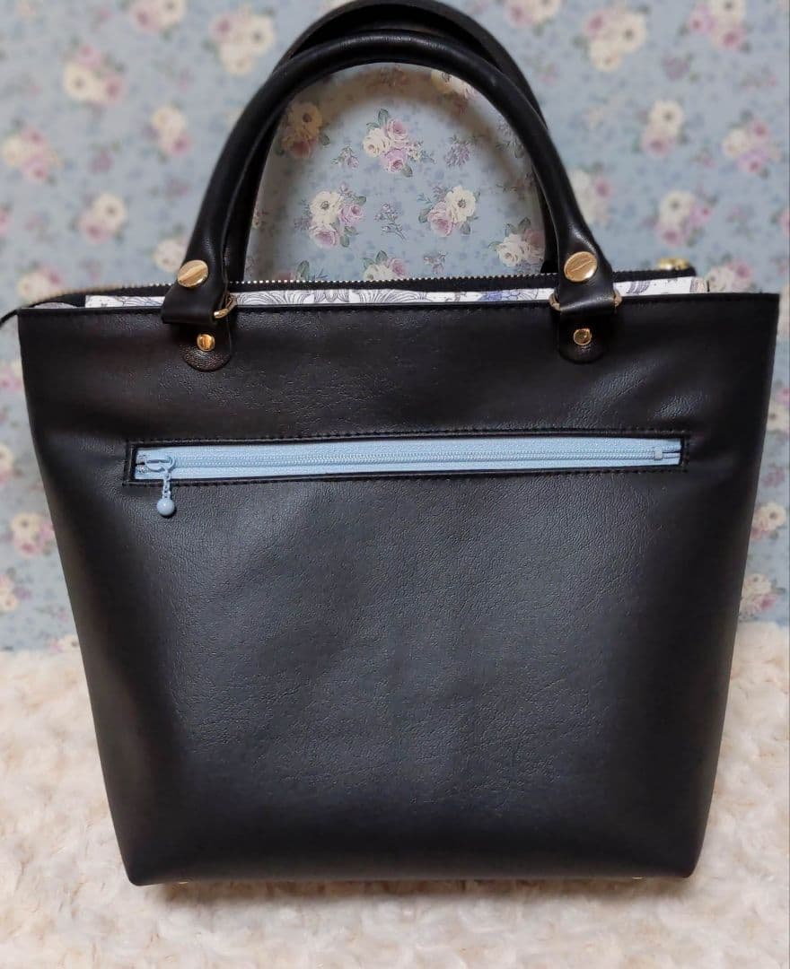 い*ご様 ジョリーフルール　フラップファスナートート　ポイズンベリーシーフ　トリ