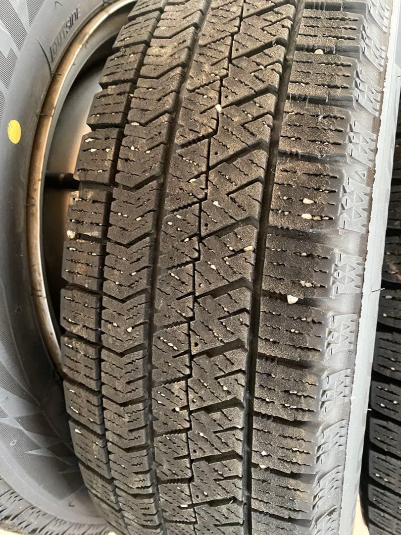 土日限定価格　軽自動車全般　送料込み　バリ溝　スタッドレス　155 65 14