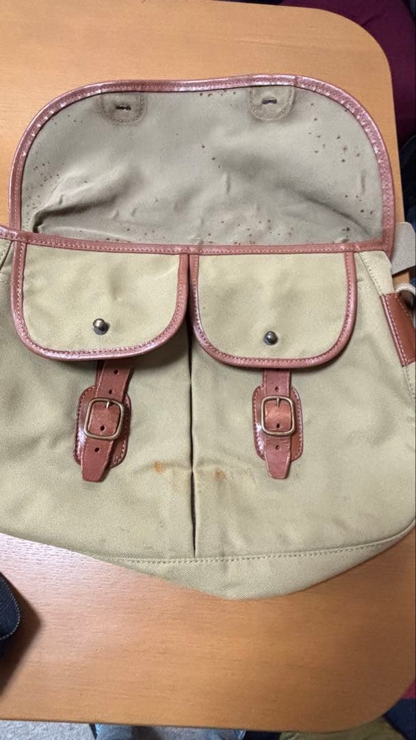 ブレディー　アリエルトラウト　ショルダーバッグ