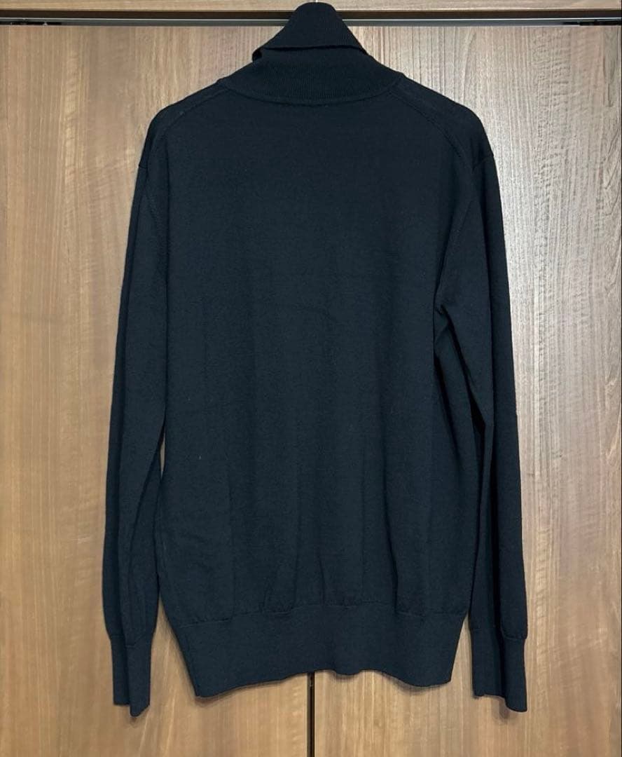 Vivienne Westwood MAN 黒のタートルネックセーター