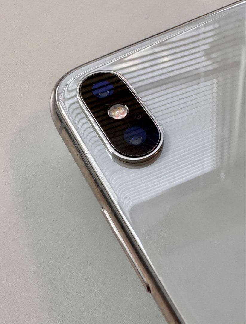 Apple iPhone X シルバー 64GB 本体