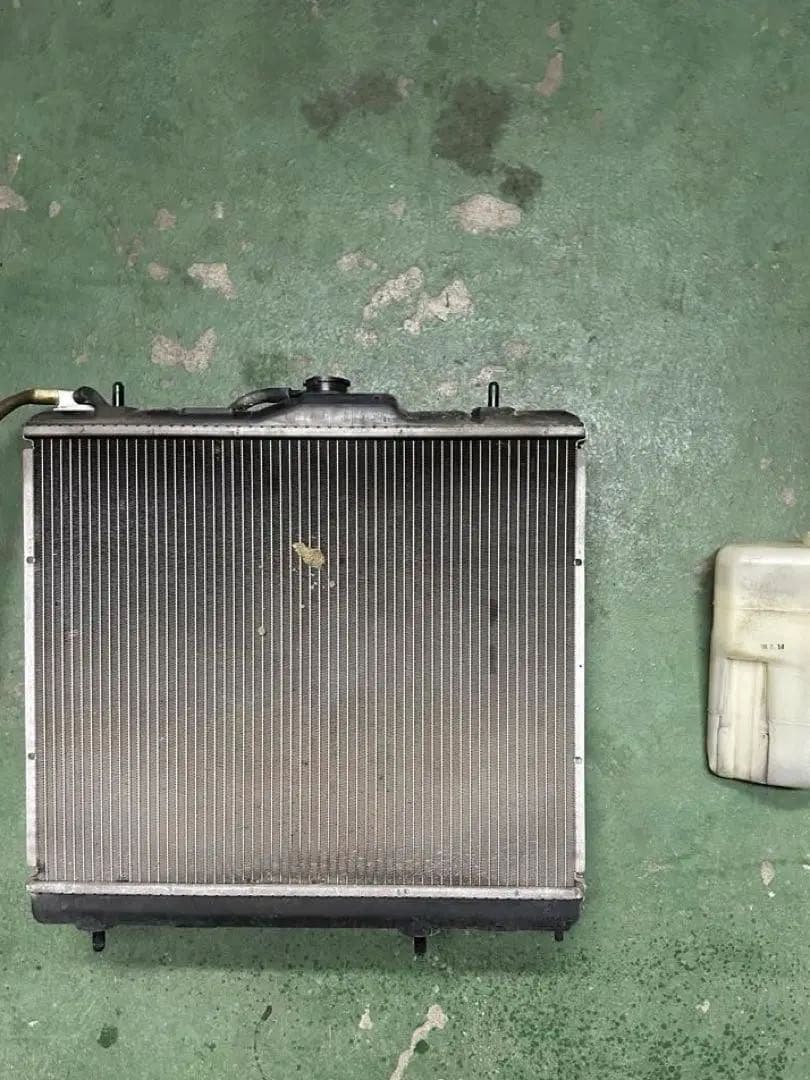 三菱パジェロミニ H58A AT 純正ラジエーター PAJERO MINI中古