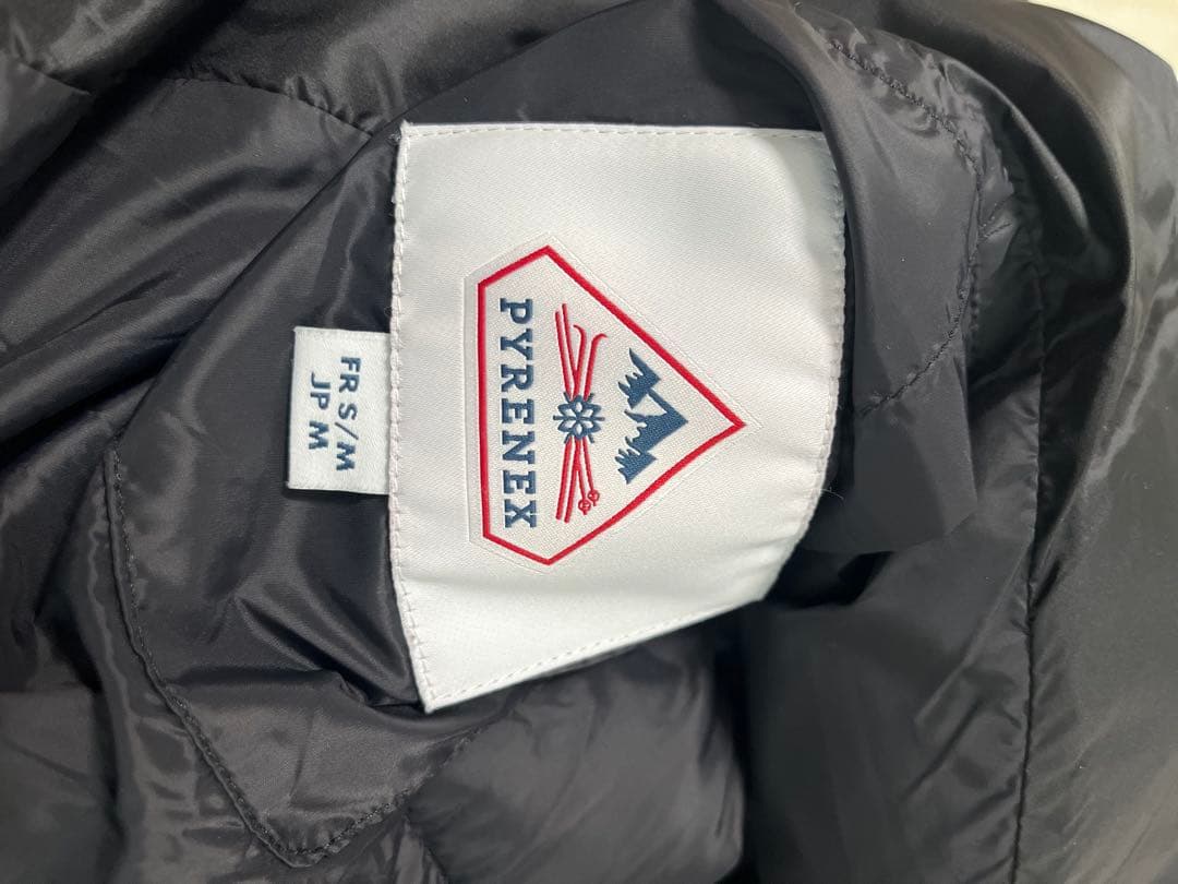 PYRENEX ブラック ダウンジャケット