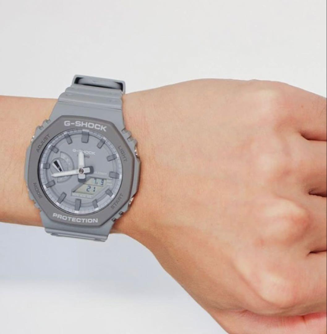 新品未使用タグ＆箱付CASIO G-SHOCK GA-2110ET-8A グレー