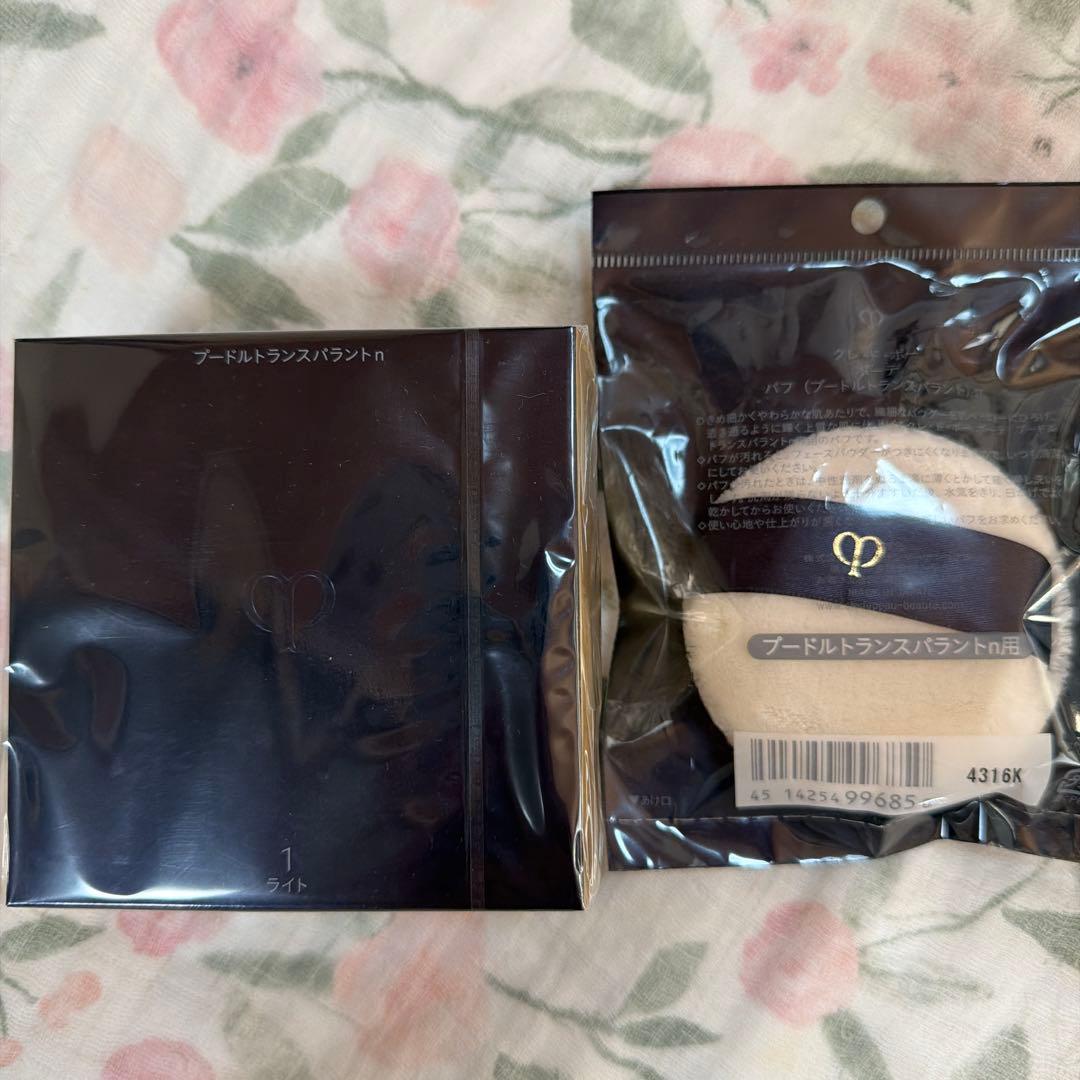 クレ・ド・ポー ボーテ プードルトランスパラントnと専用パフ新品