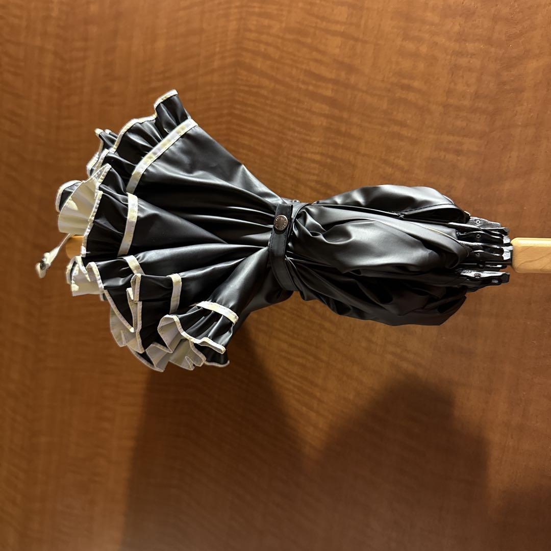 サンバリア100 折りたたみ日傘 2段折 フリル イエロー ストライプ