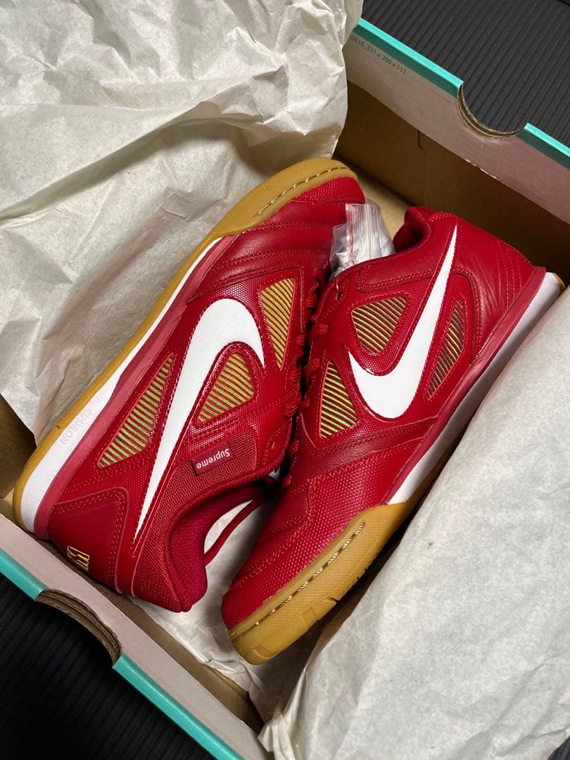 supreme Nike SB GATO シューズ レッド 新品未使用　26.5