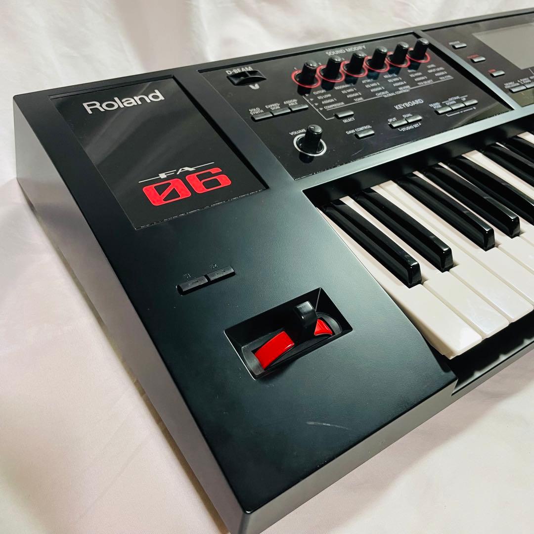 Roland FA-06 ローランド　Music Workstation