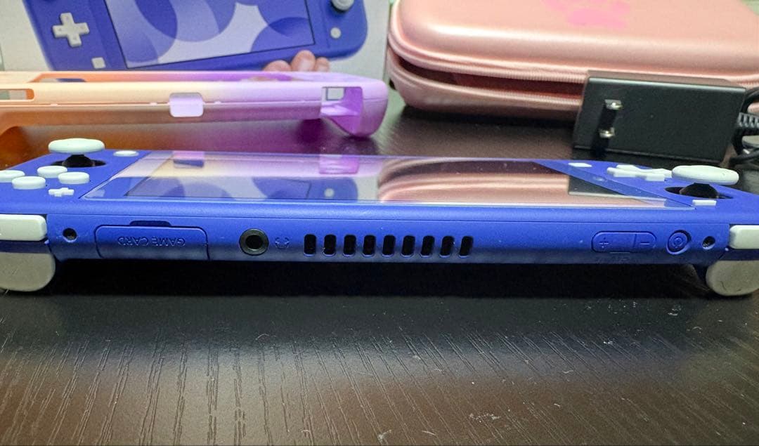 Nintendo Switch Lite ブルー　充電器ケース付