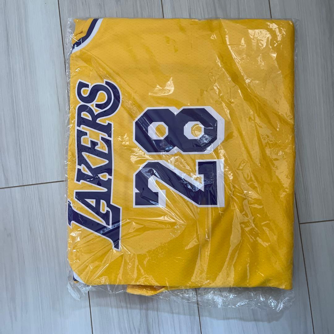 Lakers ユニフォーム イエロー 28 Nike