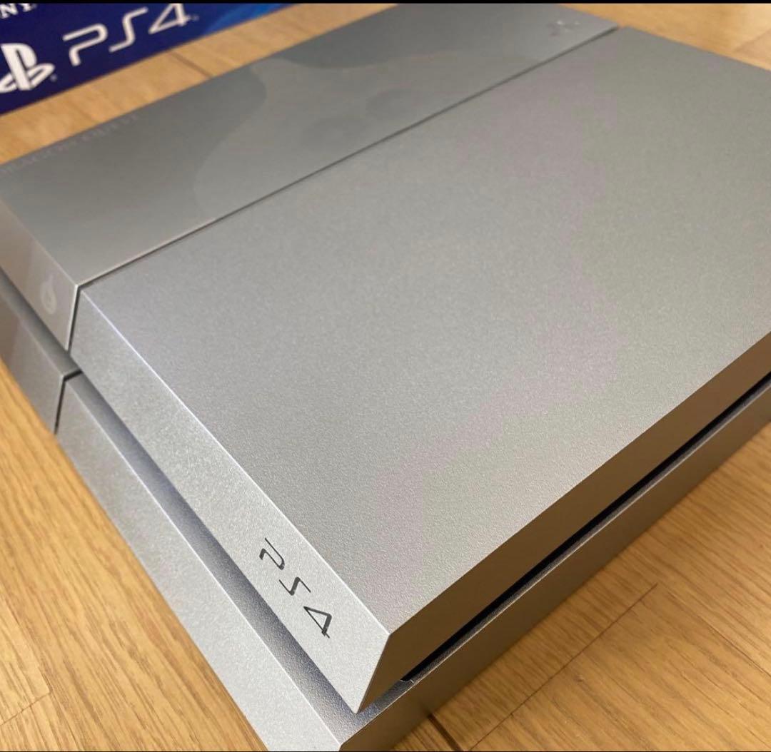 極美品　プレイステーション4 本体 メタルスライムエディション プレステ4