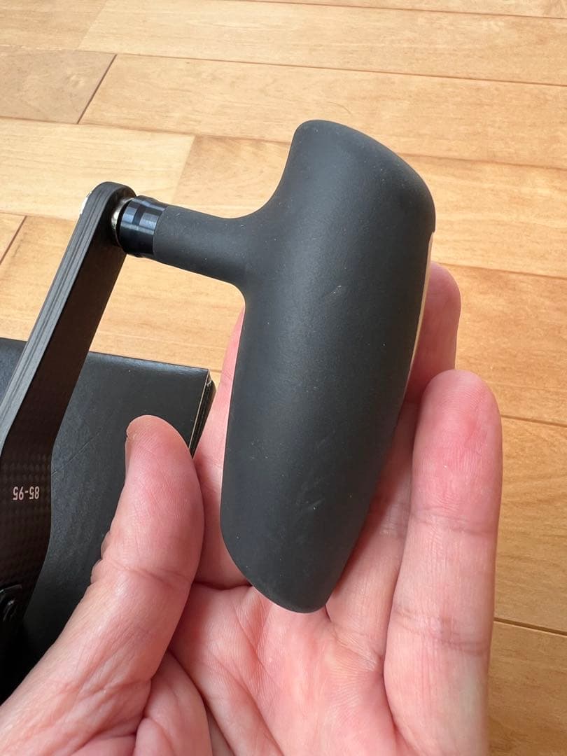 【新品未使用】22SALTIGA 15-SJ 右ハンドル、替えスプール付