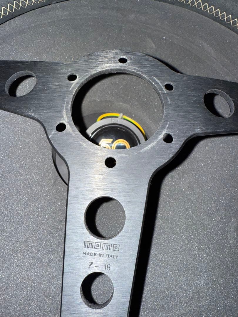 MOMO Hot Wheels ステアリングホイール 50周年記念