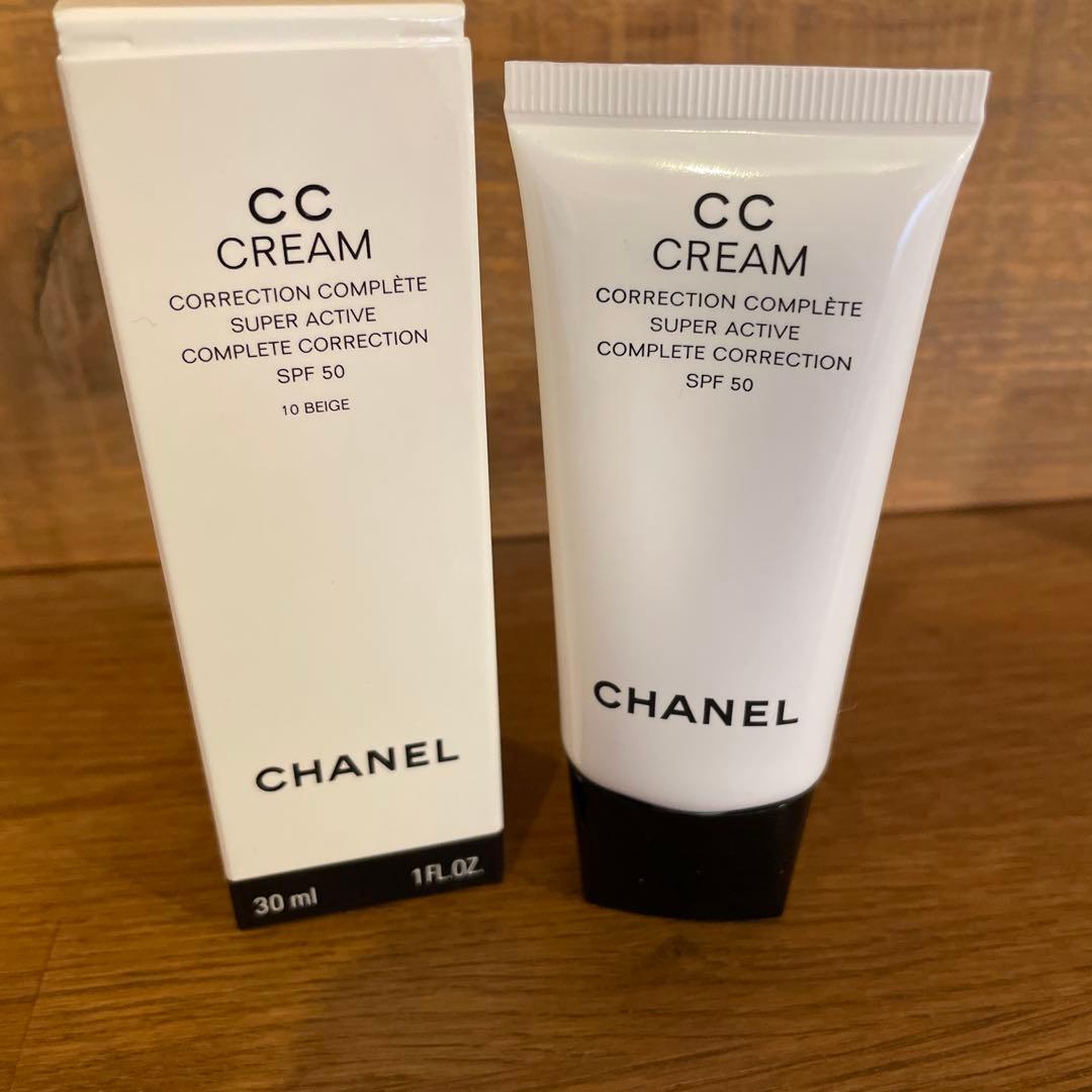新品未使用　CHANEL CC CREAM 10 BEIGE 30ml