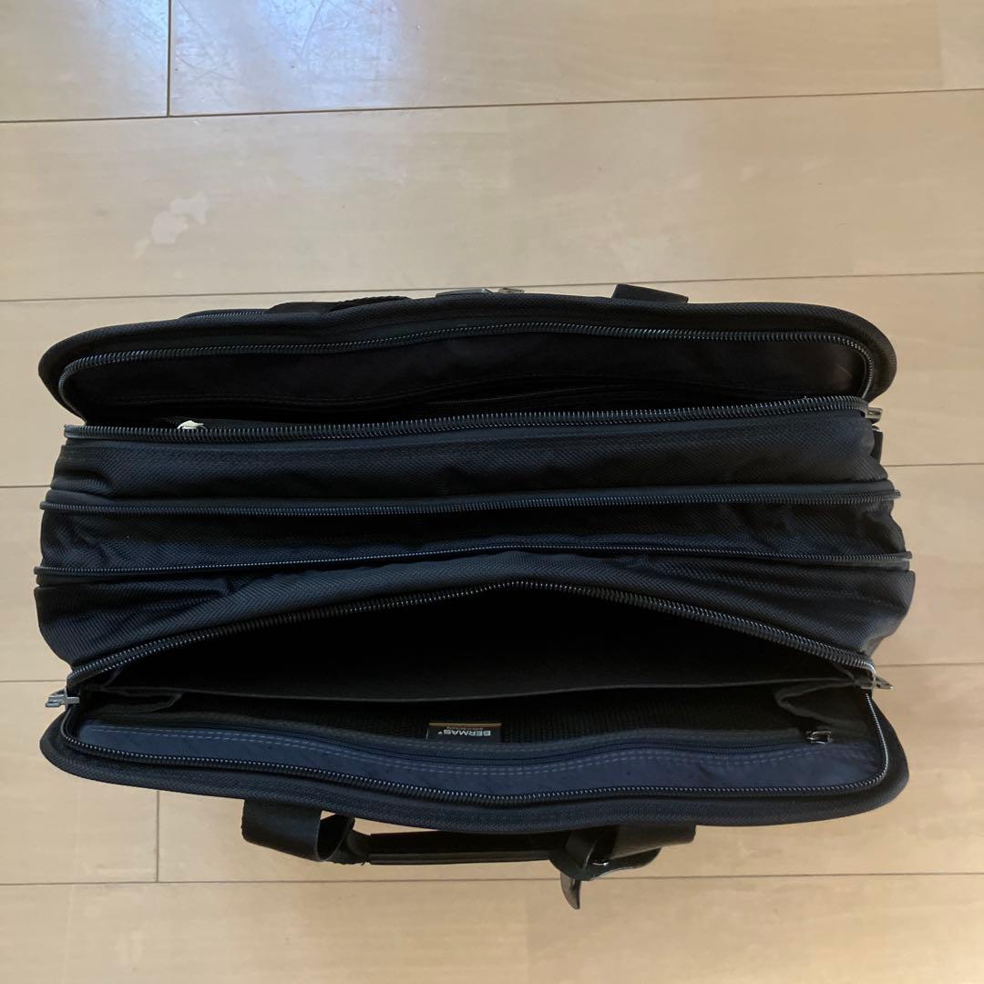 【新品未使用品】限定値下げ　バーマスBERMAS 黒ビジネスバックブリーフケース