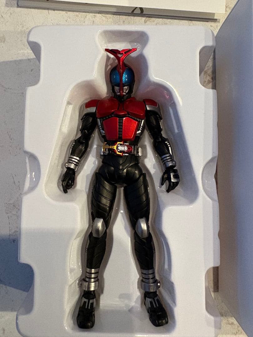 真骨彫　仮面ライダーカブト　初回生産パンフレット付き