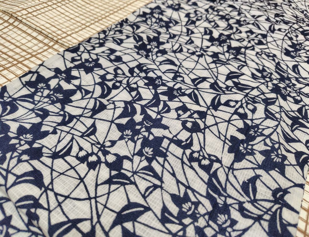 ◎特価◎洒落た変り織り綿紅梅浴衣/夏着物☆潔く品よく…オトナに着映える本浴衣…